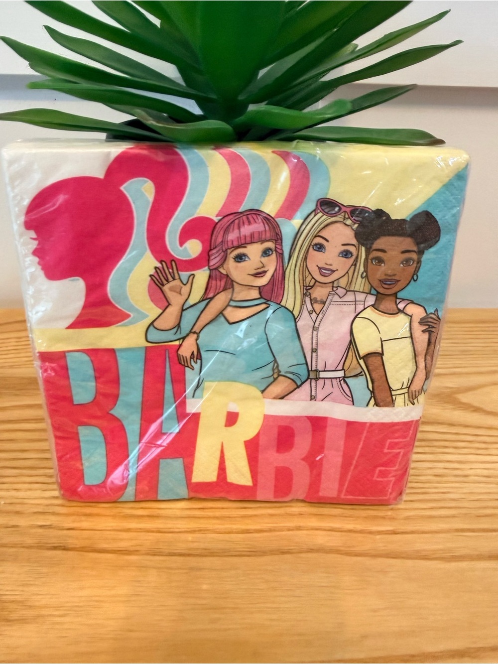 💫10/$25 • Unique Barbie Napkins